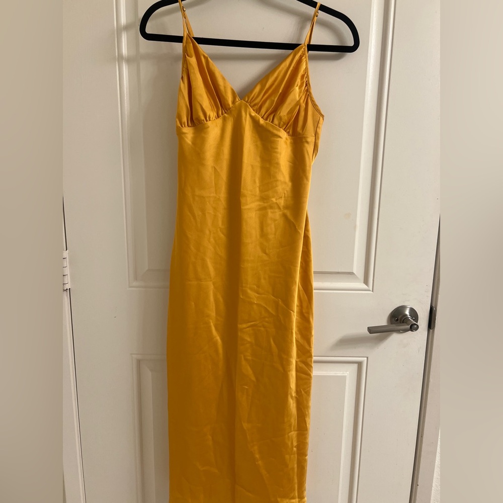 Abercrombie and Fitch Elegant Yellow Dress